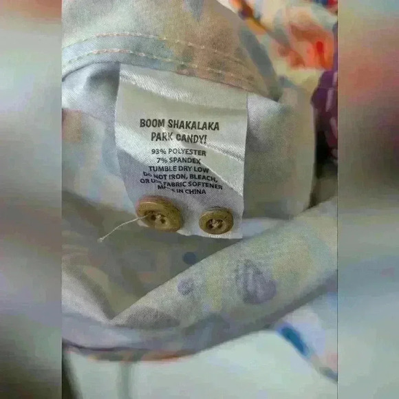 Disney Park Candy Button Up Short Sleeve Shirt Men's Small Design from Encanto - Picture 4 of 7